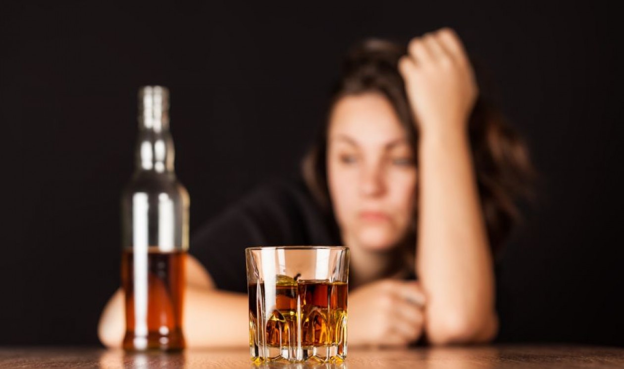 Alcoolismo: o que é e como tratar?